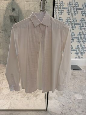 Van Heusen White Pleated Dress/tux Shirt